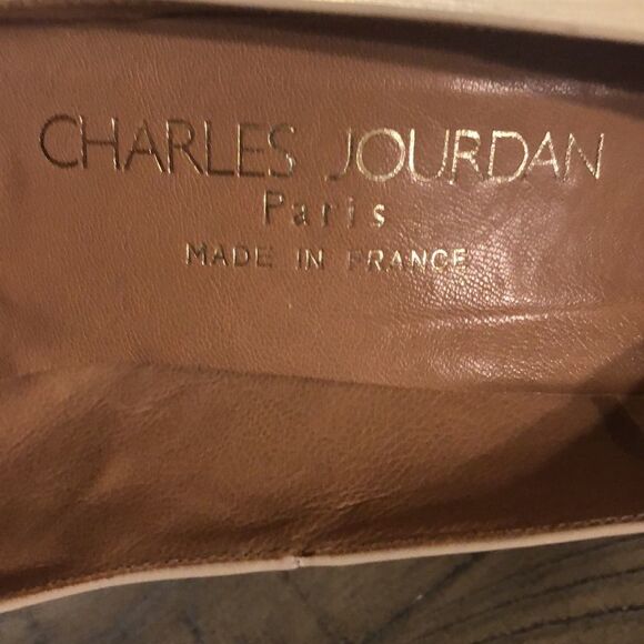 Charles Jordan Leather Semi Point Pumps Made in France 🇫🇷 4” heel SEXY! - Picture 16 of 17